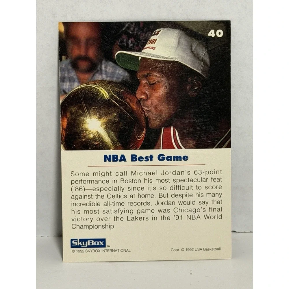 Lot of 3 1992 skybox Michael Jordan cards 39, 40, 105